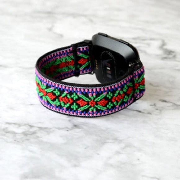 COPY - Fitbit Versa 2 Versa Lite Soft Nylon Fabric Green Floral Embroidered - Picture 4 of 8